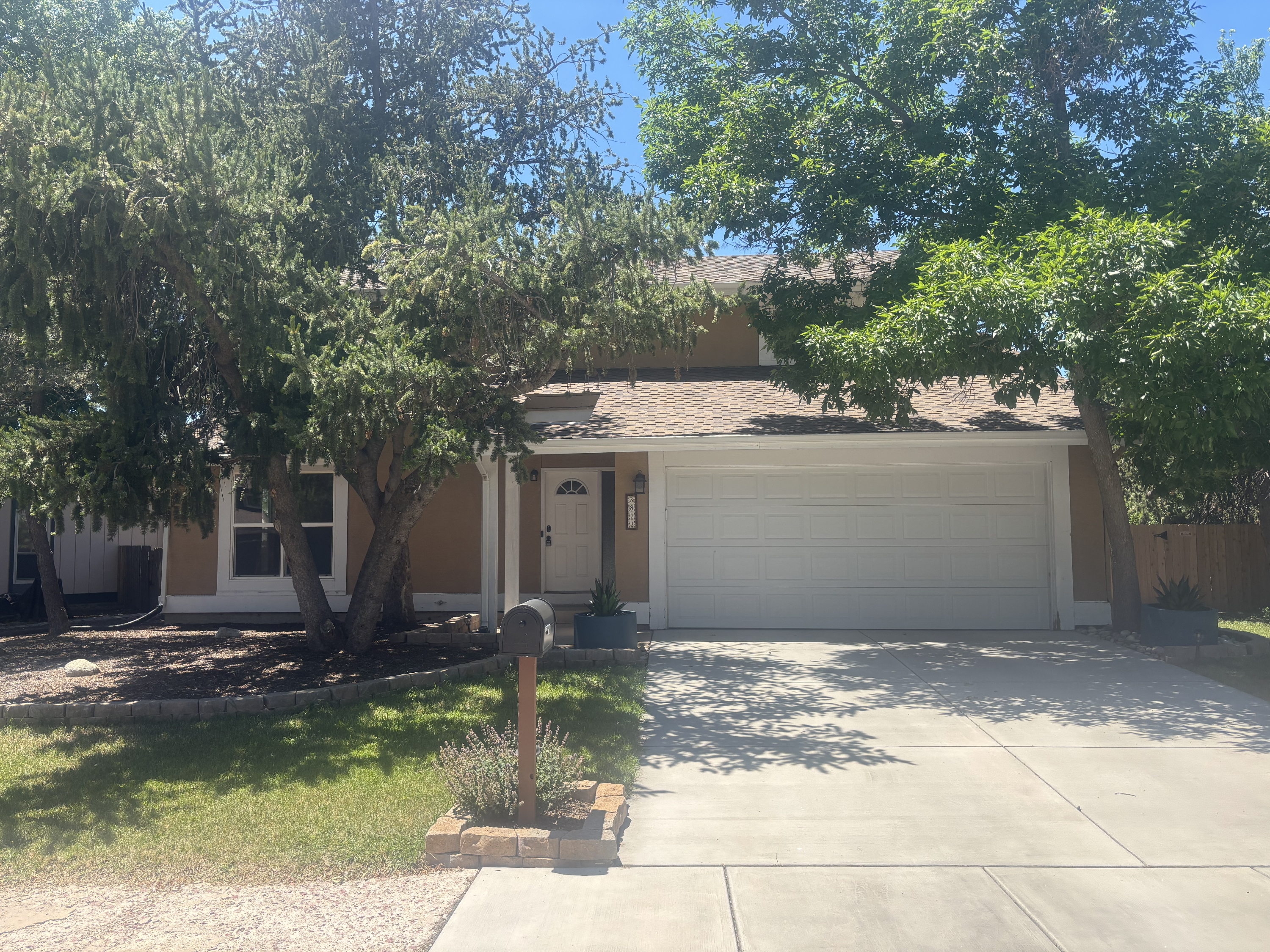 3823 Windsong Ct - .