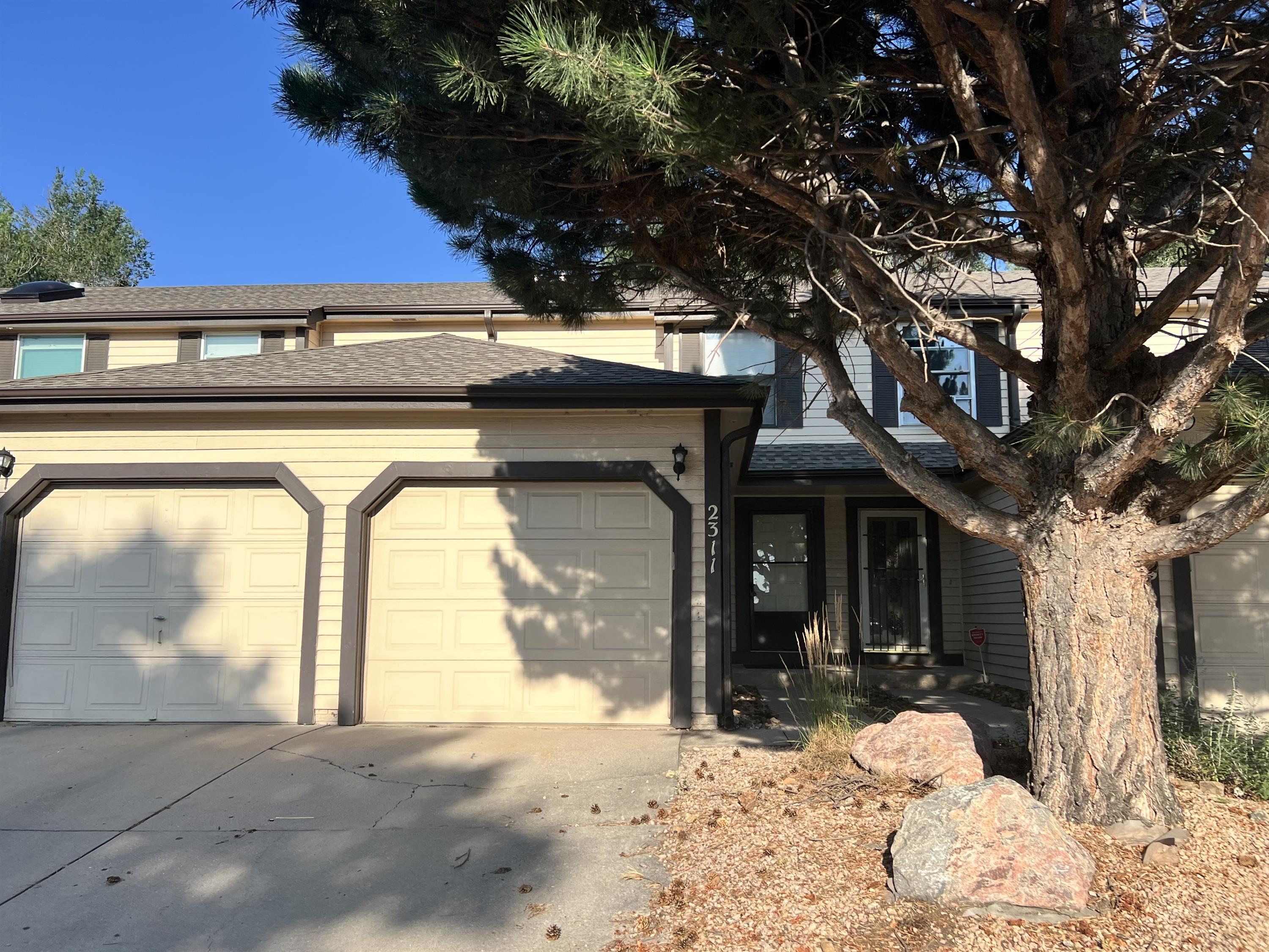 2311 Lexington Village Ln