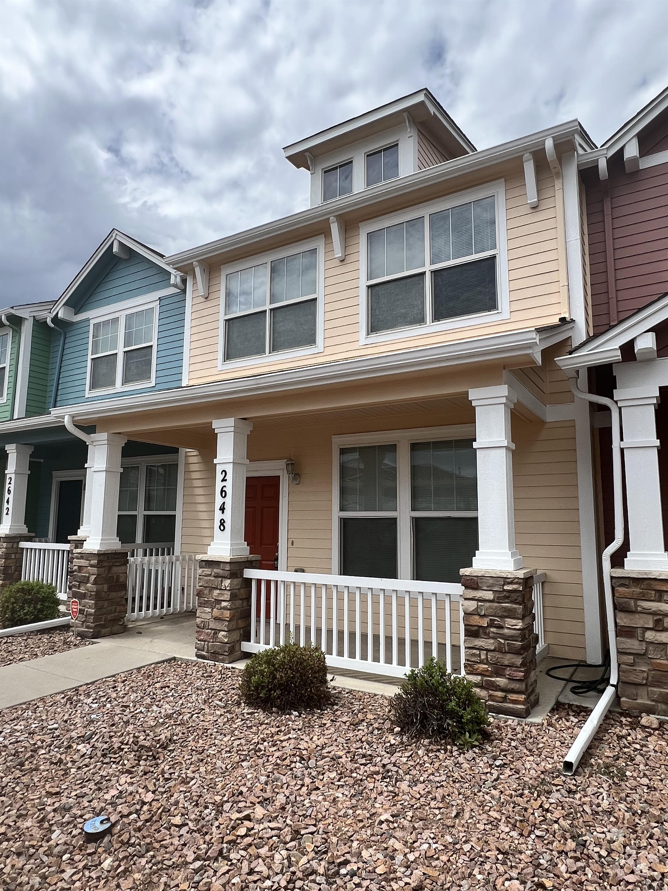 Property main image