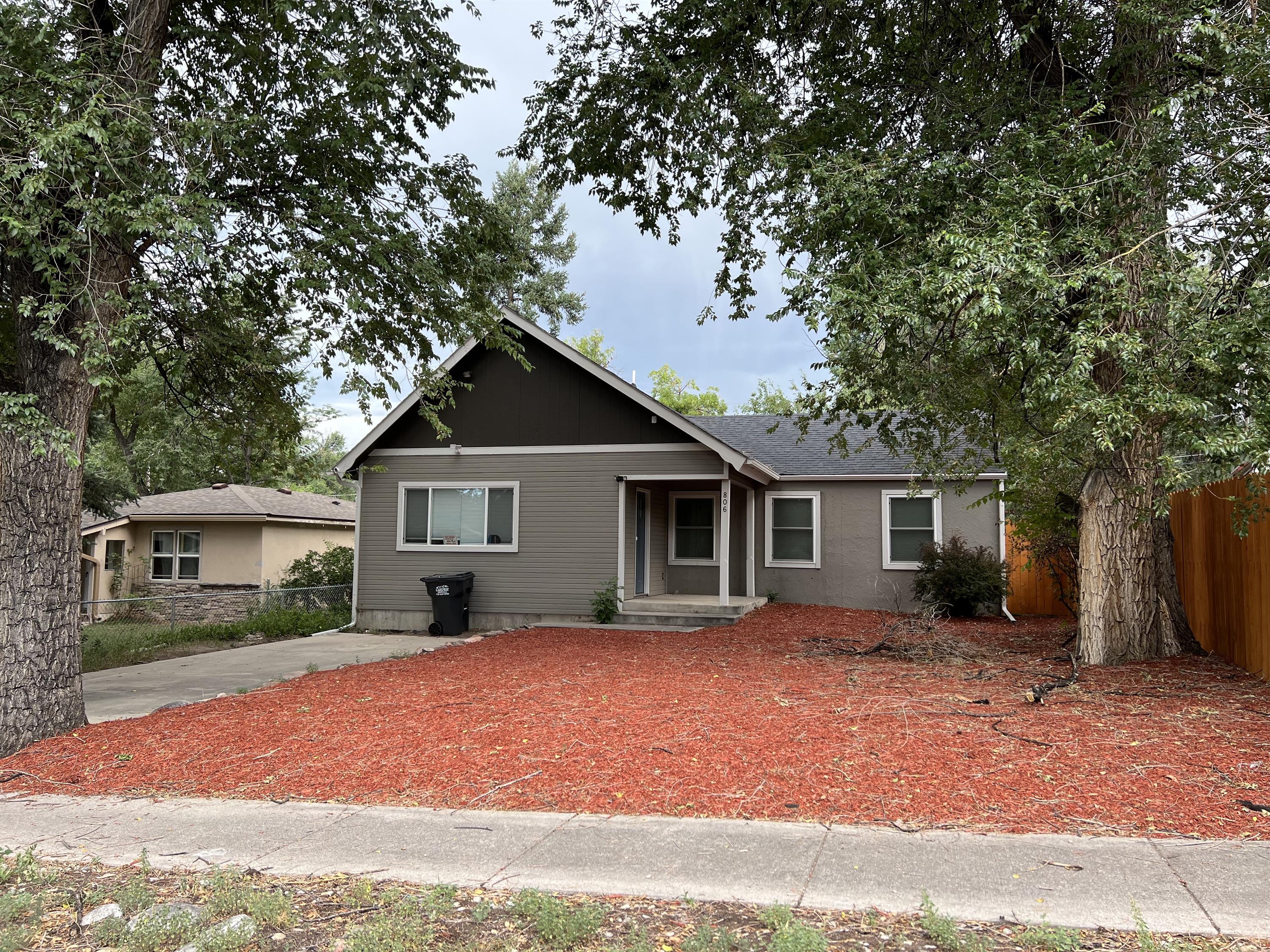 806 Alexander Rd