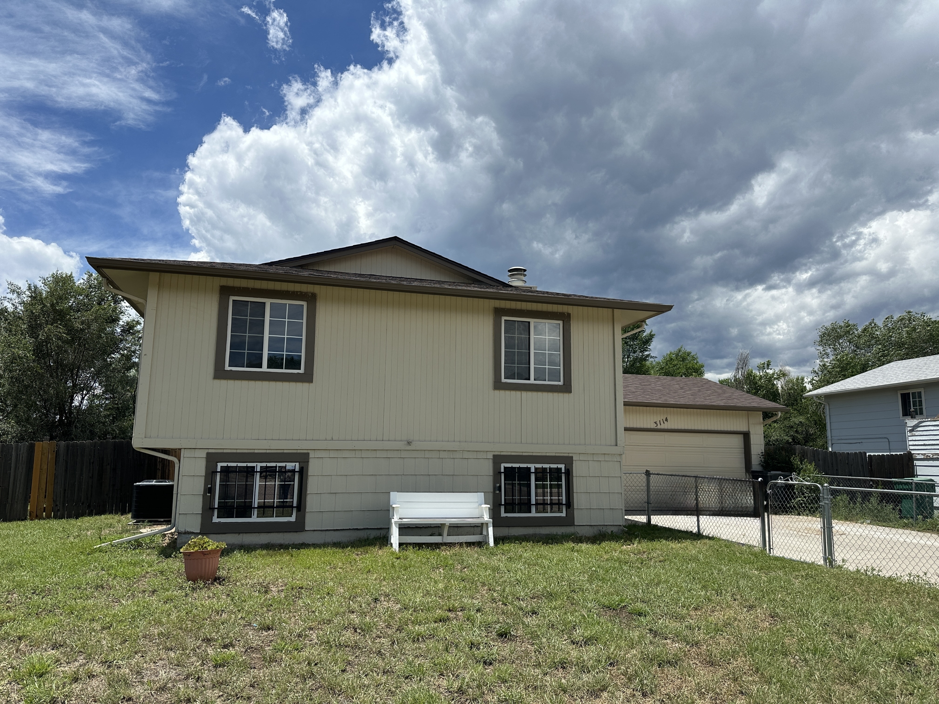 3114 Moonbeam Circle South