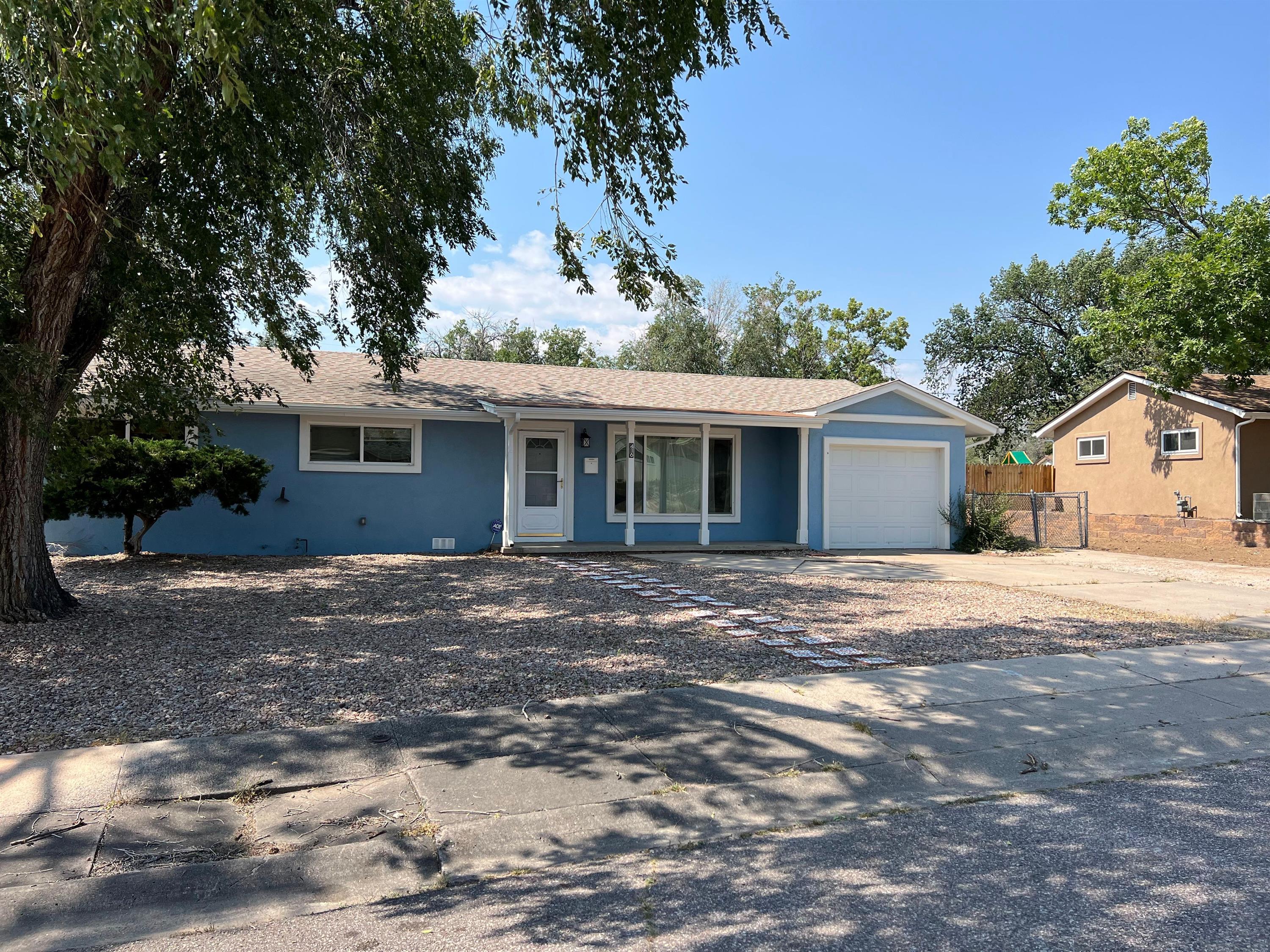 416 Sevilla Dr
